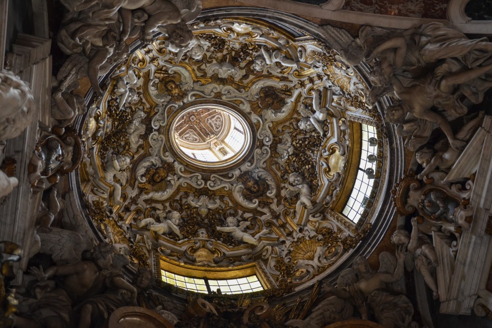 Basilica della SS. Annunziata, Gli Interni VisitaFirenze.it Basilica della SS. Annunziata, Gli Interni VisitaFirenze.it