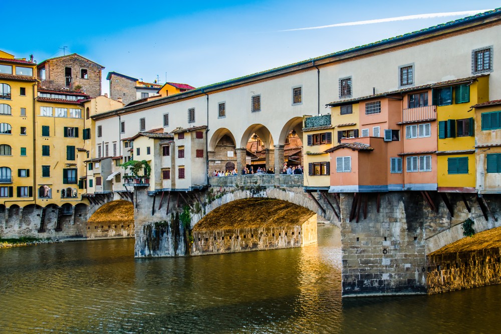Ponte Vecchio, Il ponte degli orefici e dei gioiellieri VisitaFirenze.it Ponte Vecchio, Il ponte degli orefici e dei gioiellieri VisitaFirenze.it